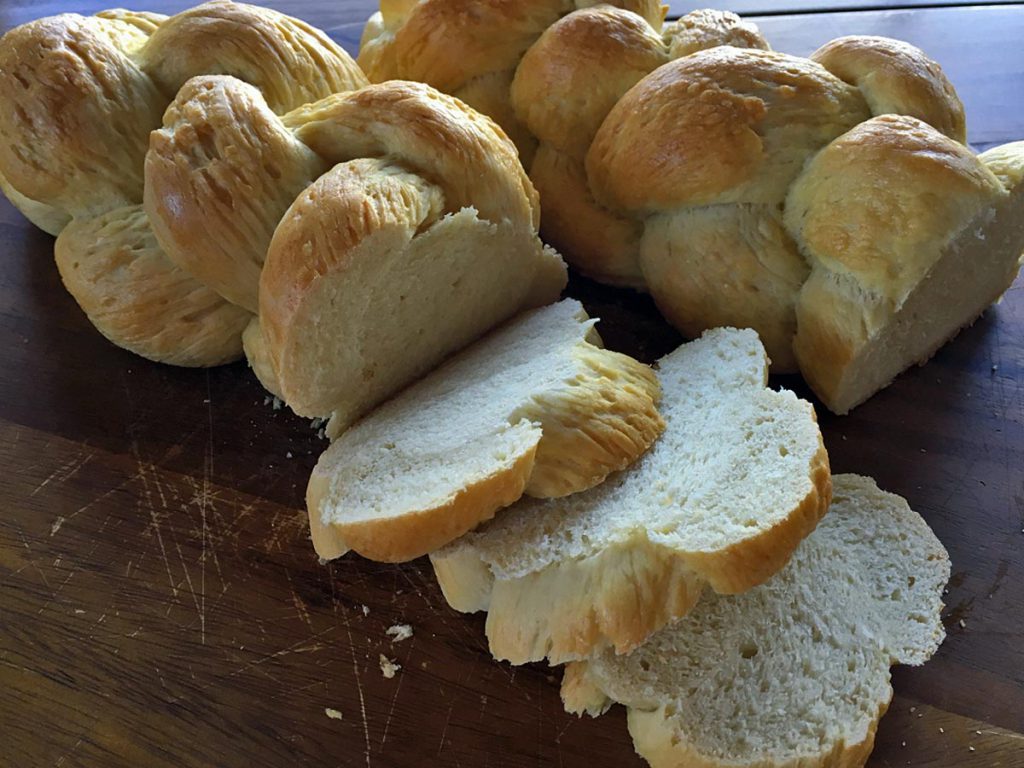 Enjoy braided bread with jam!