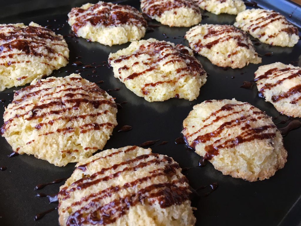 cookies with desiccated coconut