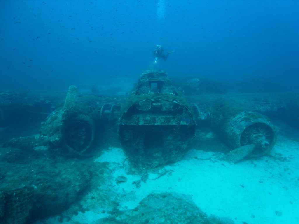 Bomber Wreck B17 Calvi Corsica