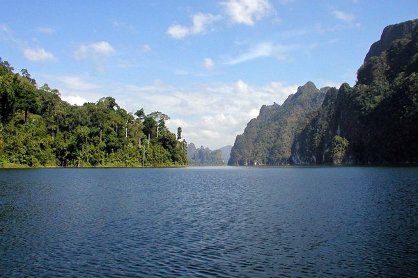 Awesome Cheow Larn Lake Khao Sok Thailand