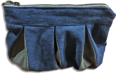 zipper pouch upcycling denim